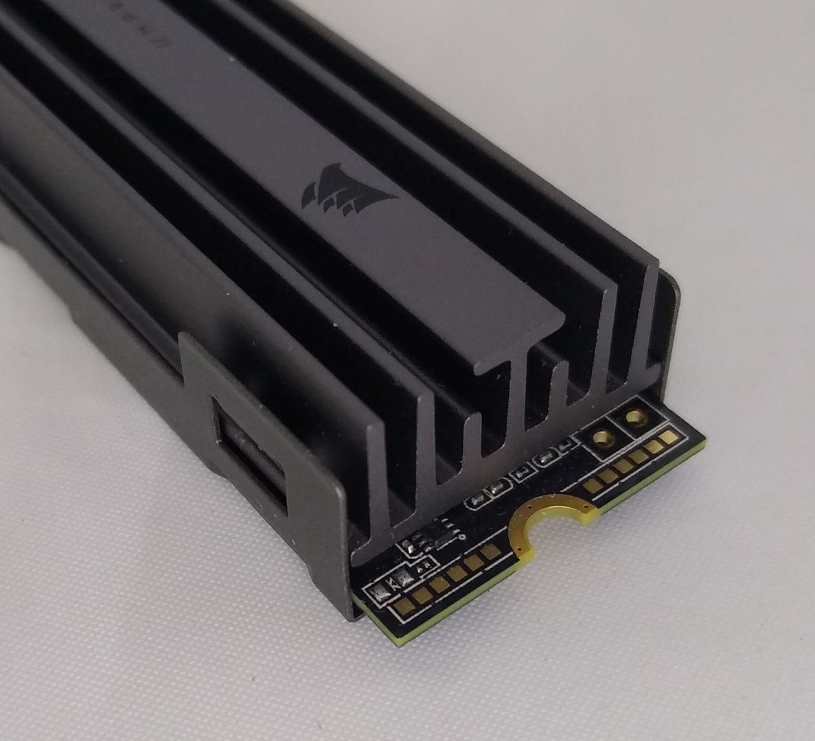 Corsair MP600 CORE 1TB NVMe PCIe Gen 4x4 SSD