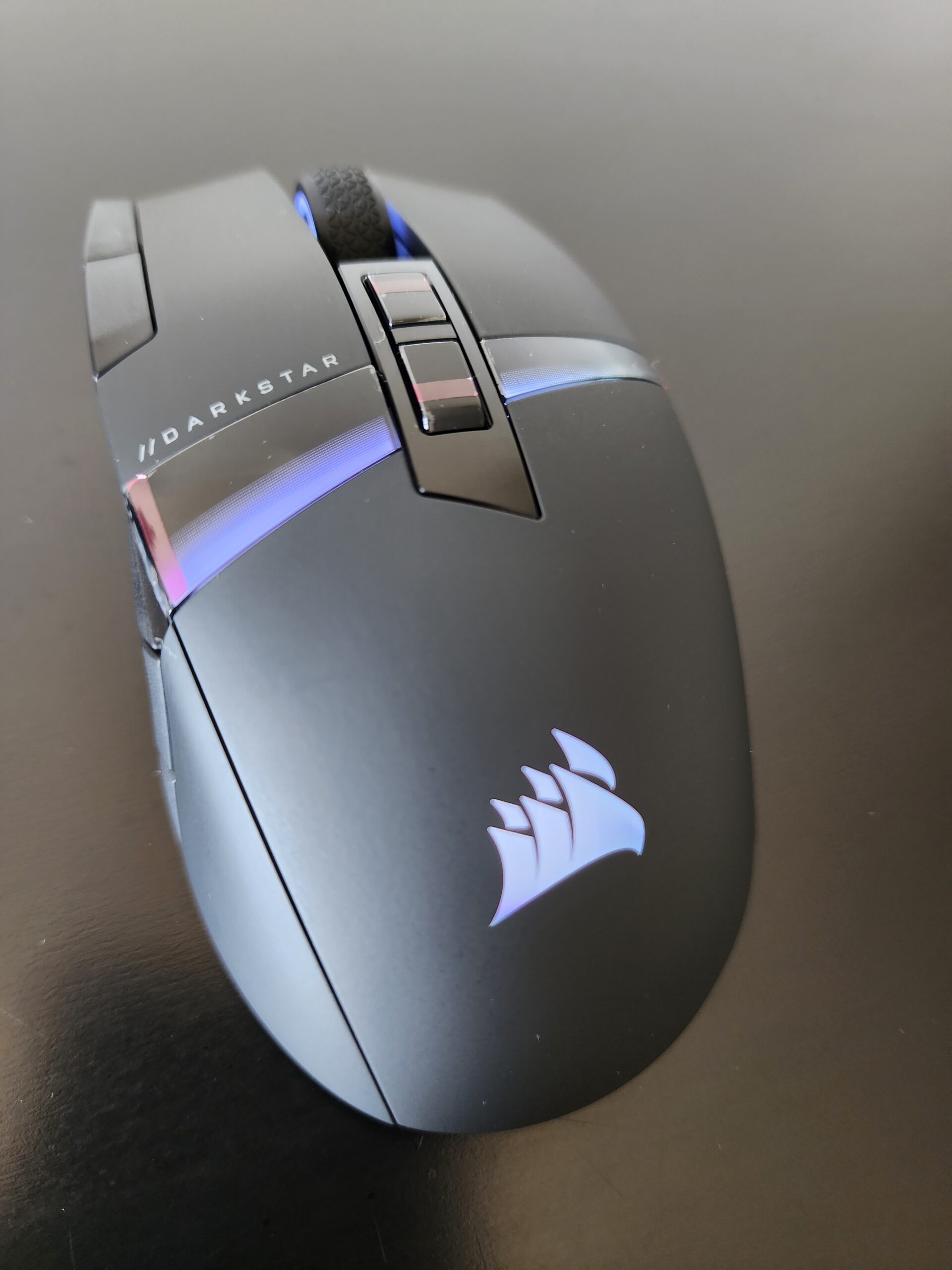 Corsair Darkstar Wireless Gaming Mouse Review