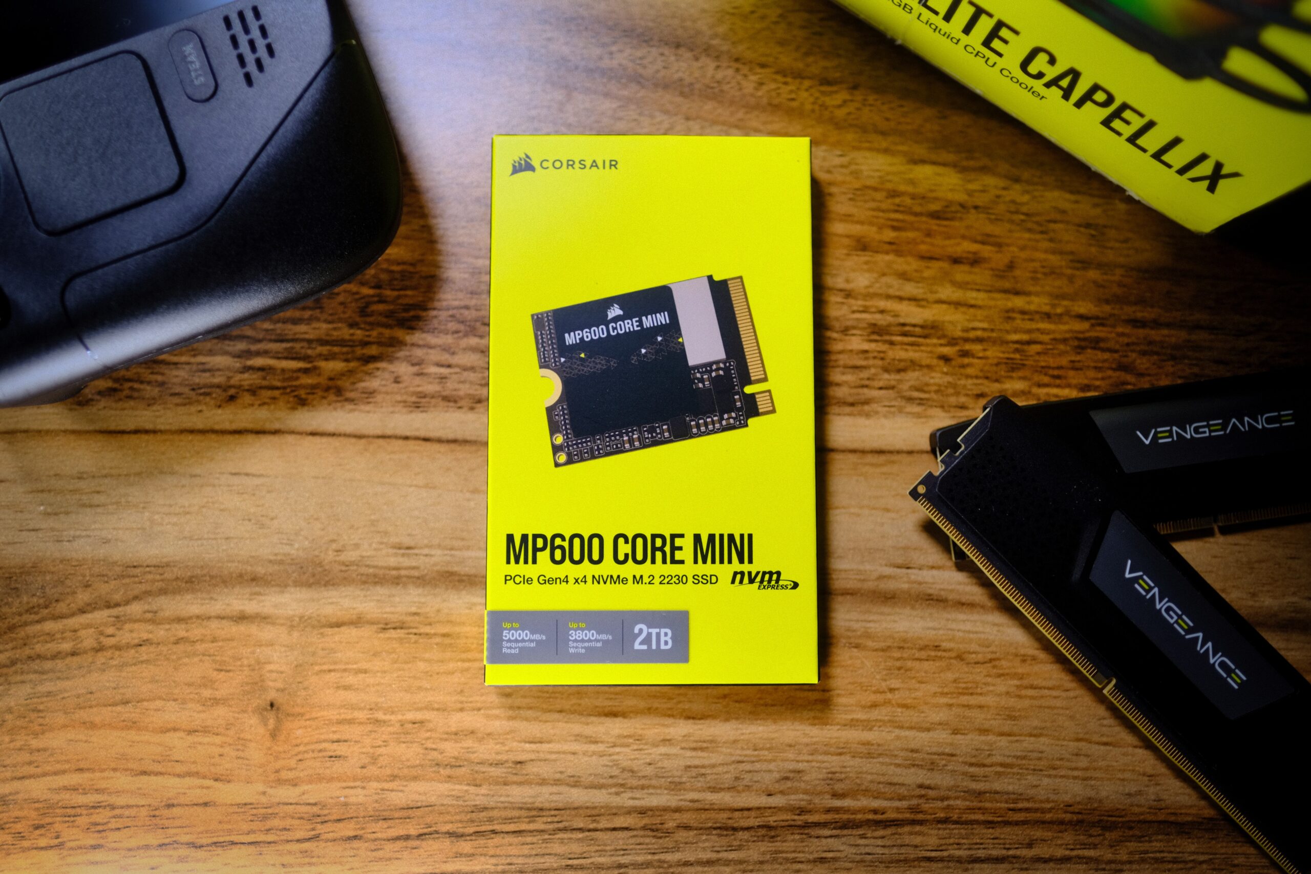 Test SSD CORSAIR MP600 1 To : Introduction, page 1
